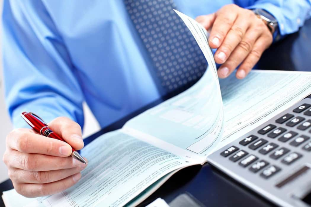 Hồ sơ thành lập chi nhánh ở nước ngoài gồm giấy tờ pháp lý theo quy định nước sở tại.