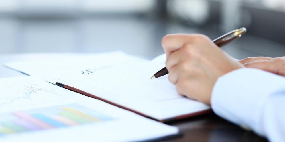 Doanh nghiệp dược phẩm phải thực hiện thủ tục pháp lý và nghĩa vụ theo quy định sau khi thành lập.