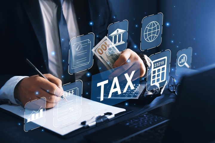 Vi phạm kế toán liên quan sai sót sổ sách, trốn thuế là hành vi gian lận thuế.