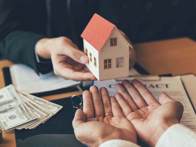 Việc trốn thuế hoặc chậm nộp thuế sẽ bị xử phạt theo Nghị định 125/2020/NĐ-CP