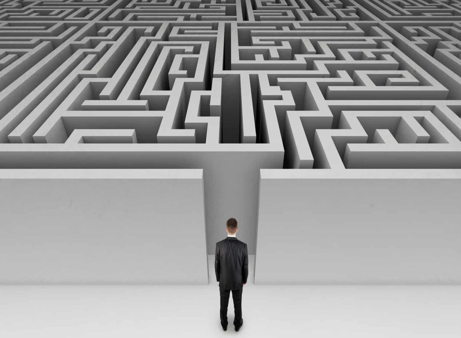 Bao nhiêu tuổi được thành lập doanh nghiệp?