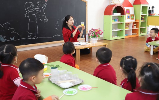 Lưu ý khi thành lập công ty giáo dục mầm non để đảm bảo đúng quy định.